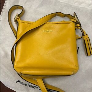 Coach yellow leather Crossbody bucket Bag